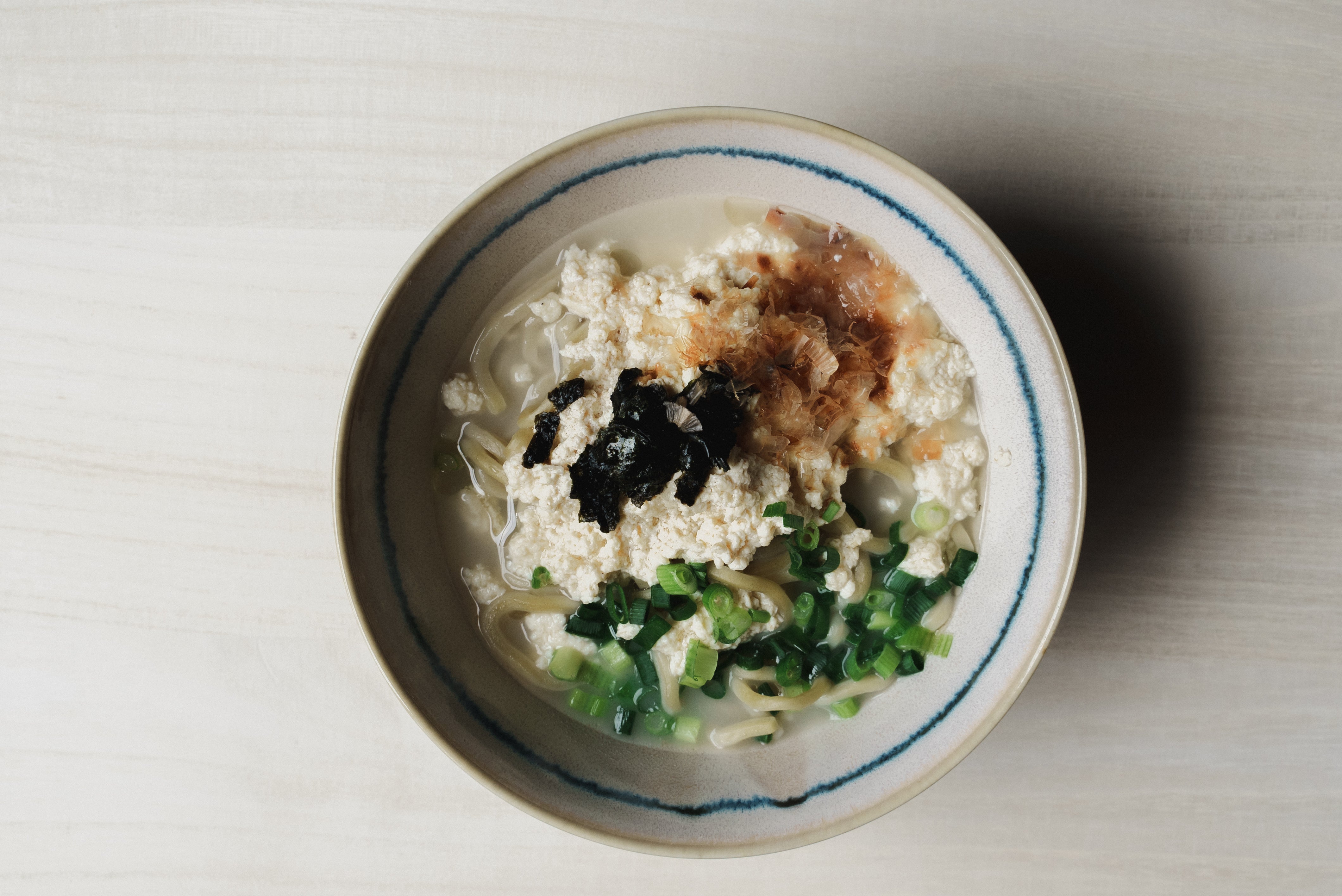 沖縄海水塩入りゆし豆腐そばセット※2食1800円〜お選びください
